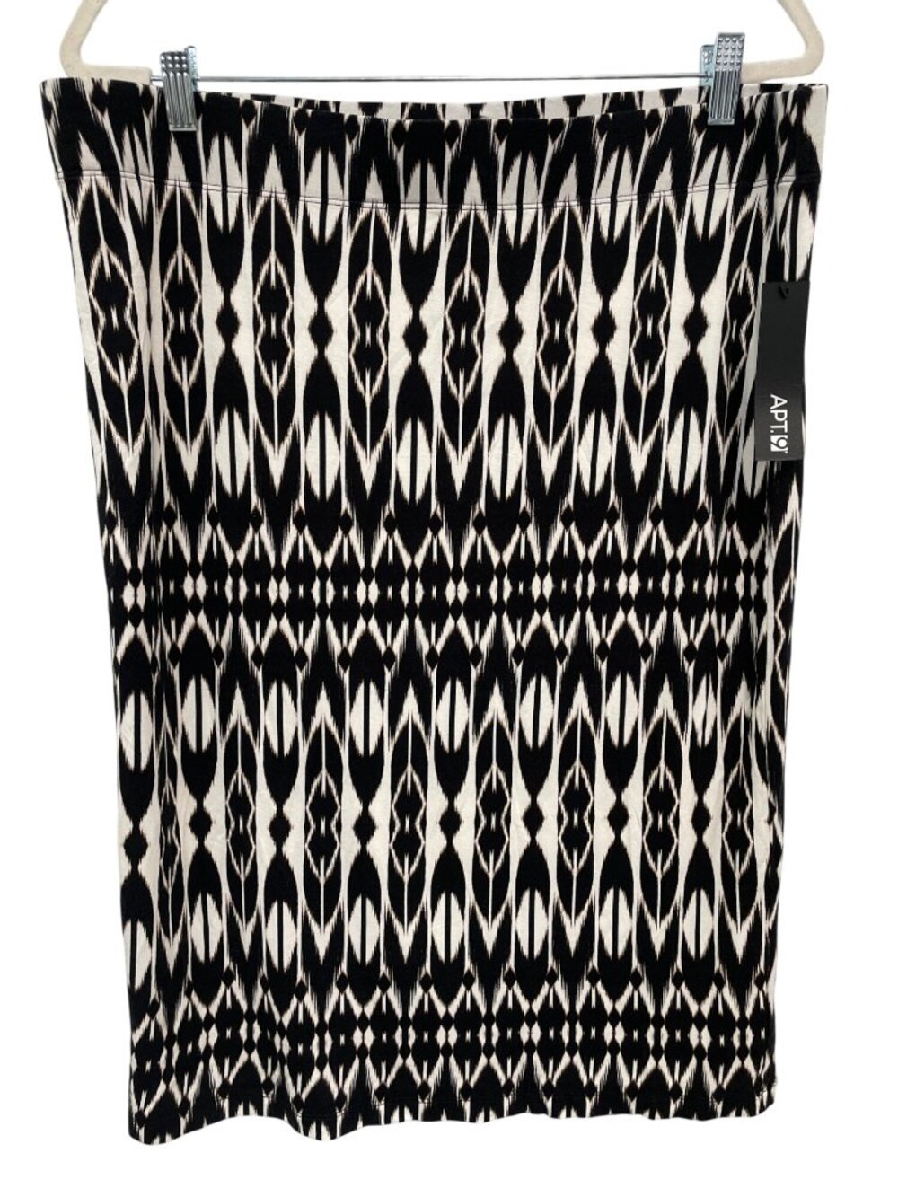 APT 9 Jersey Pencil Skirt XL Geometric Black White Business Casual Workwear NEW